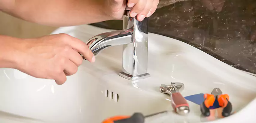 Bathtub Faucet Replacement in Graham